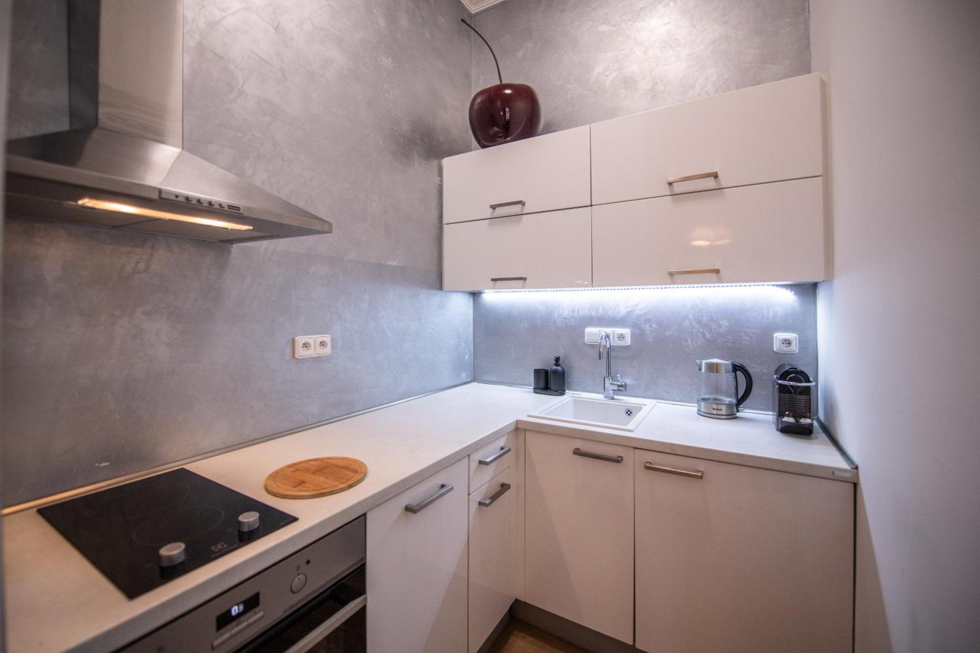 Modern Downtown Apt - Renovated, On Ideal Location Praag Buitenkant foto