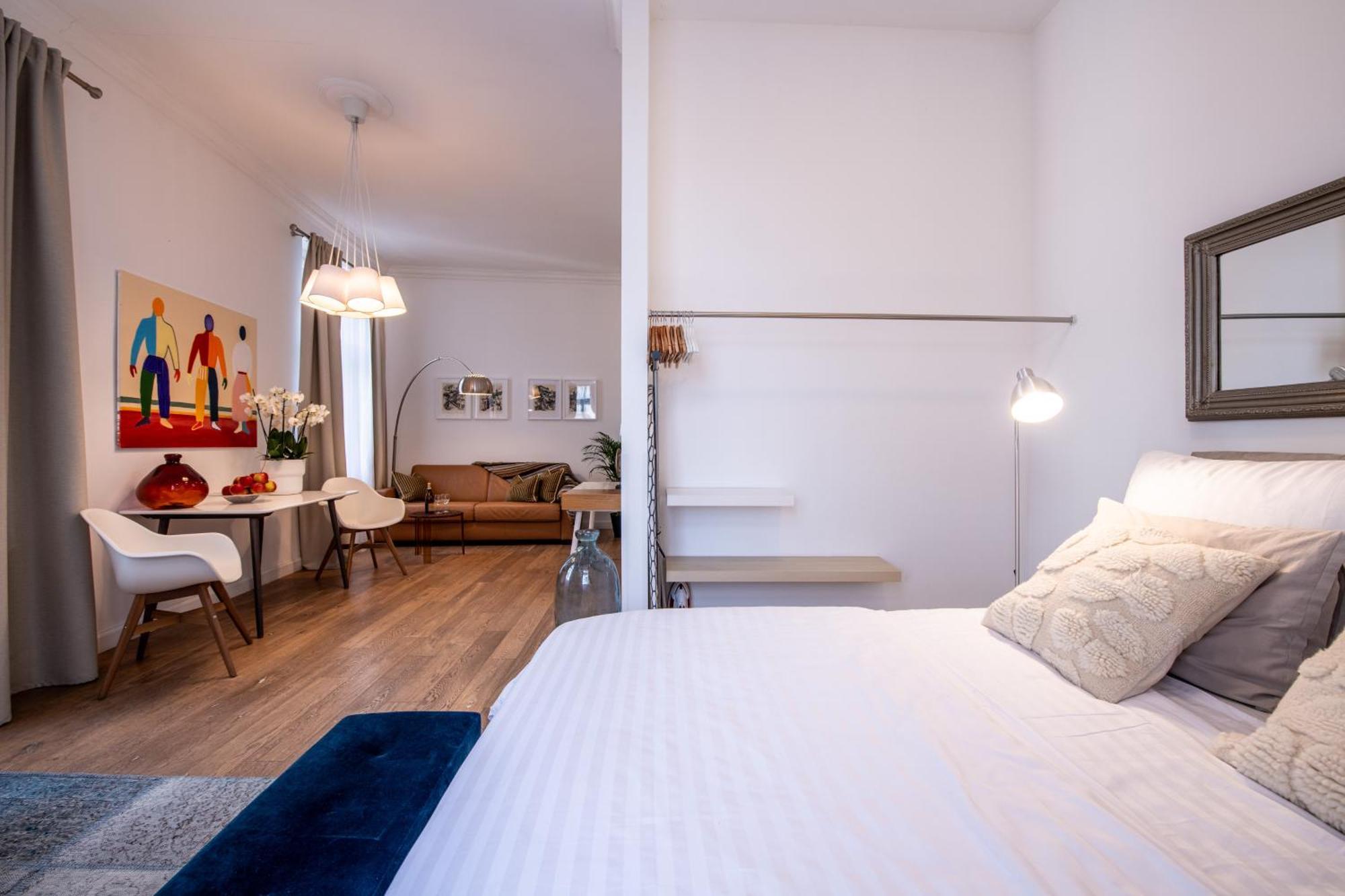 Modern Downtown Apt - Renovated, On Ideal Location Praag Buitenkant foto