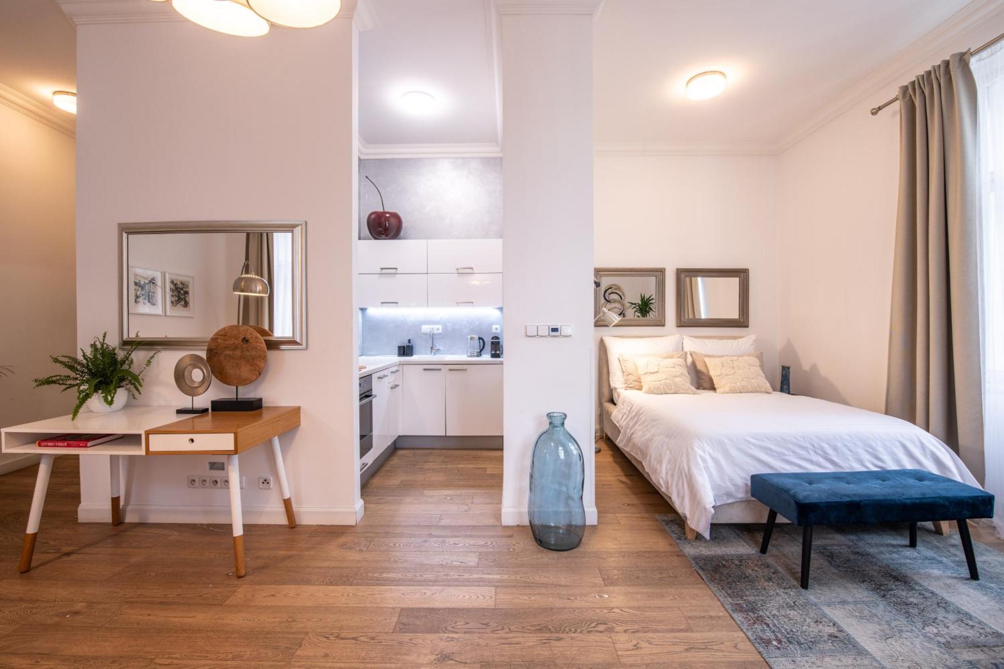 Modern Downtown Apt - Renovated, On Ideal Location Praag Buitenkant foto