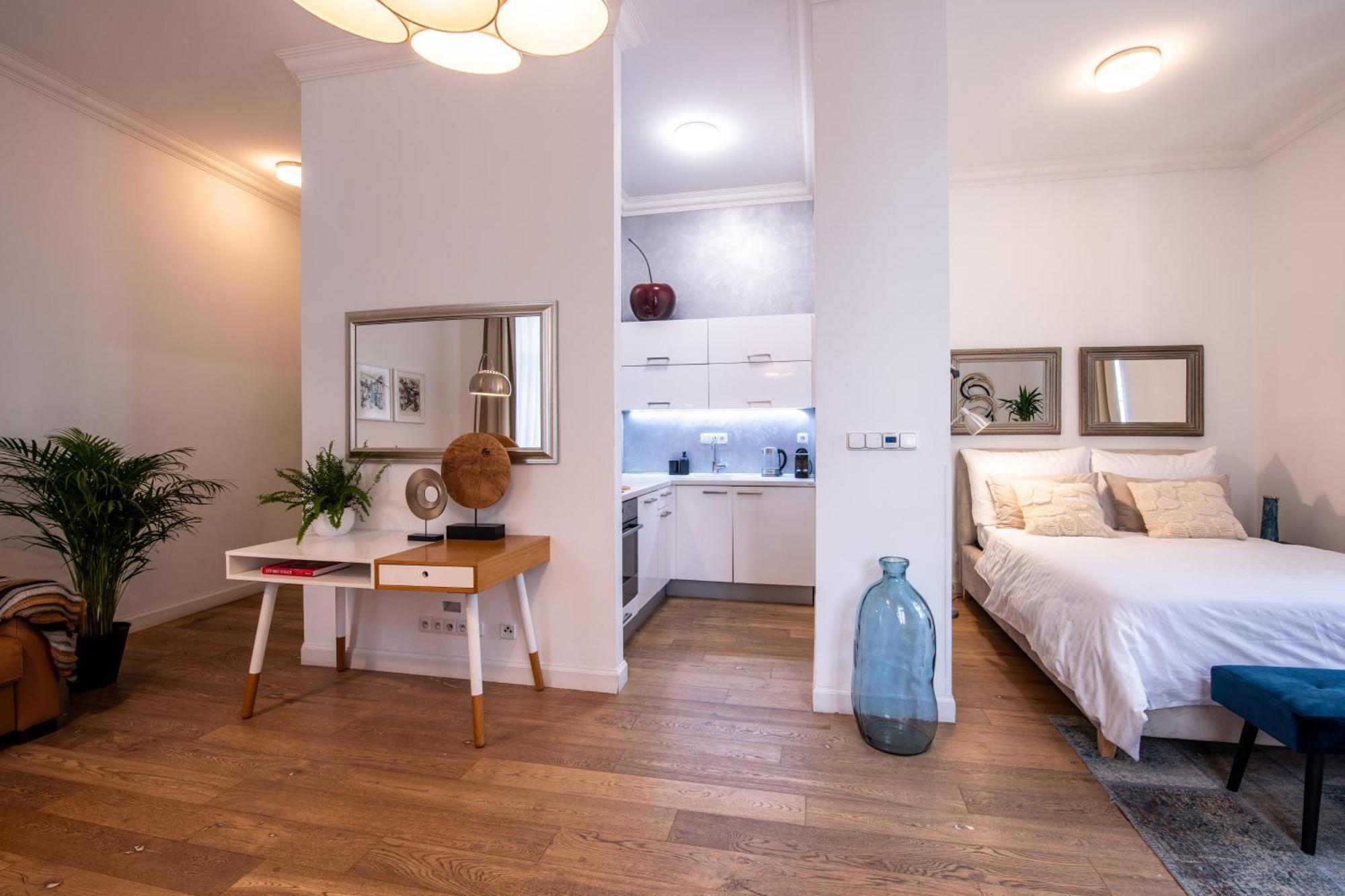 Modern Downtown Apt - Renovated, On Ideal Location Praag Buitenkant foto